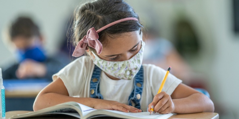 Most Ontario parents feel pandemic policies have hurt their child’s education  